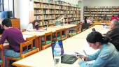SERVICIOS. Usuarios de la Biblioteca Pública Municipal “Juan Pasquau”.