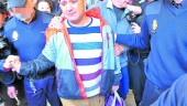 El 30 de marzo. Andrés Bódalo es conducido por la Policía hasta la cárcel. 