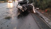 TRAGEDIA. Aspecto en el que quedó el coche implicado en el último accidente mortal en la N-432, ocurrido el día 1 en Castillo.