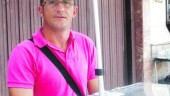 AZAR. Juan Lorenzo Rojas, vendedor de cupones de la ONCE.