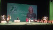 Susana Díaz entrega la Medalla de Andalucía a Gracia Rodríguez.
