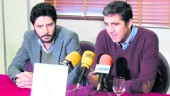 PRESENTACIÓN. Jesús Medina y Jaime Molina, en la puesta de largo del técnico del Linares.