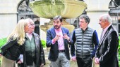 MÚSICA. Úrsula Calvi, Pedro Jiménez, Juan Ángel Pérez, Paul Lewis y Albert Attenelle en la Diputación de Jaén. 