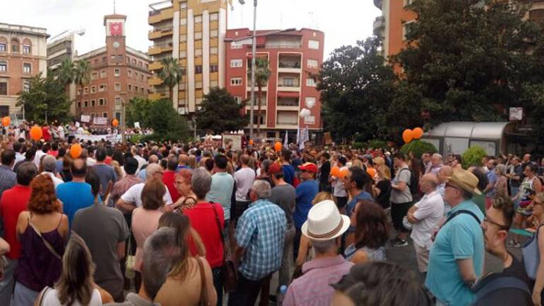 Seis mil personas secundan la esperada manifestación del 17 a las 7