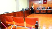 VISTA ORAL. El acusado, un vecio de Torredonjimeno de 56 años, debe sentarse en el banquillo de la Audiencia.