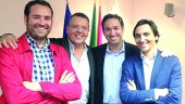 PROMOTORES. Feliciano Priego, Jordi Muntané e Ignacio Cantonnet, socios de la iniciativa, posan con Antonio Simoes, que es el importador y el representante de los productos de esta marca en Portugal.