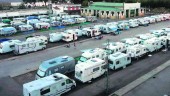 QUEDADA. Vista general de la acampada organizada por Aire Libre Jaén, con motivo de su XXV aniversario, en La Carolina.