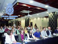 idcon=13308527;order=9 idcon=13308527;order=9