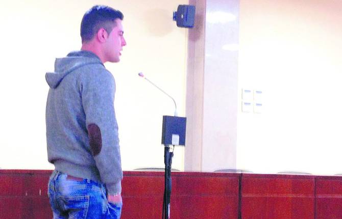 CONDENADO. Francisco José R. L. da explicaciones durante el interrogatorio al que fue sometido en el juicio.