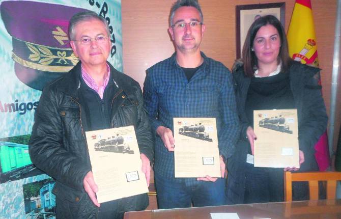 CONMEMORACIÓN. José Luis Córdoba, Juan Francisco de la Rubia y Mariola Aranda, en la sede de Albaf.