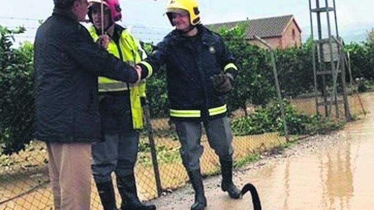 Unas ochocientas incidencias en Málaga a causa de las lluvias Unas ochocientas incidencias en Málaga a causa de las lluvias