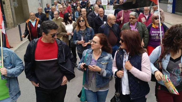 Los sindicatos se echan a la calle para demandar más derechos laborales Los sindicatos se echan a la calle para demandar más derechos laborales