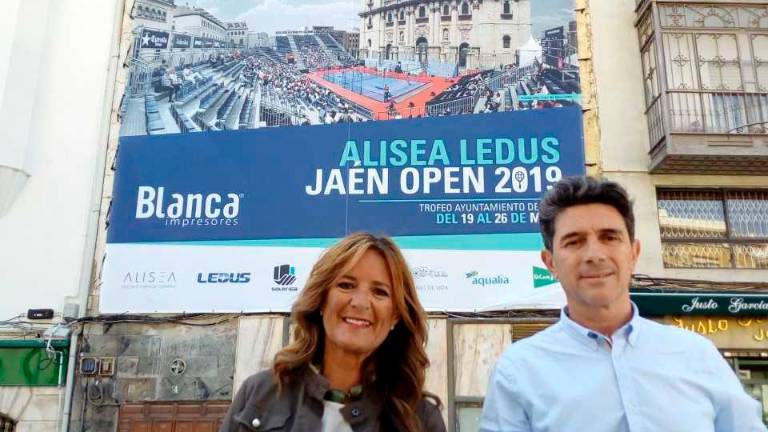 La fiebre del pádel vuelve a la capital jiennense La fiebre del pádel vuelve a la capital jiennense