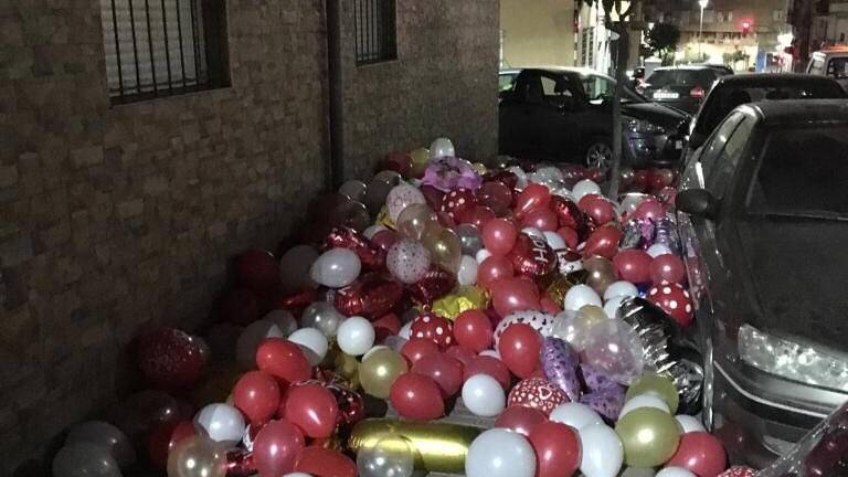 El exceso de amor obliga a intervenir a la Policía Local