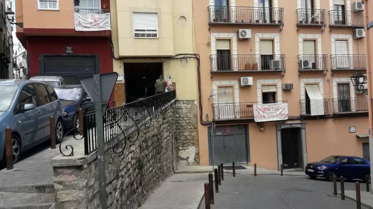 Las pancartas toman el barrio de San Juan para denunciar el “abandono” Las pancartas toman el barrio de San Juan para denunciar el “abandono”