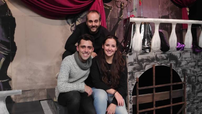 El musical La Bella y la Bestia triunfa en Arjonilla El musical La Bella y la Bestia triunfa en Arjonilla