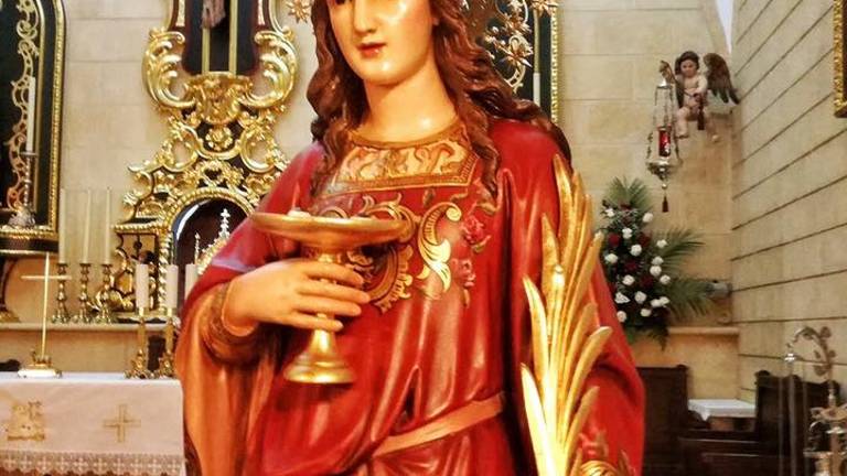 Frailes espera la salida de su Virgen Frailes espera la salida de su Virgen