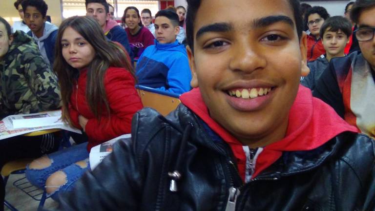 El sello de un instituto en la campiña El sello de un instituto en la campiña