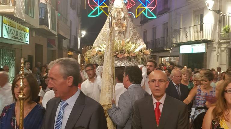 Quesada se vuelca con su romería de Tíscar Quesada se vuelca con su romería de Tíscar
