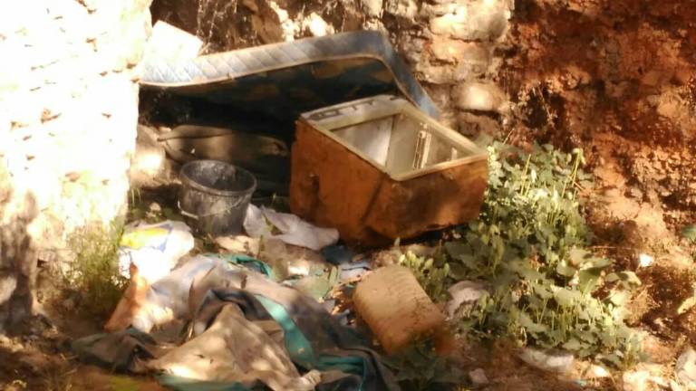 Denuncian actividad con escombros en La Quebrada Denuncian actividad con escombros en La Quebrada