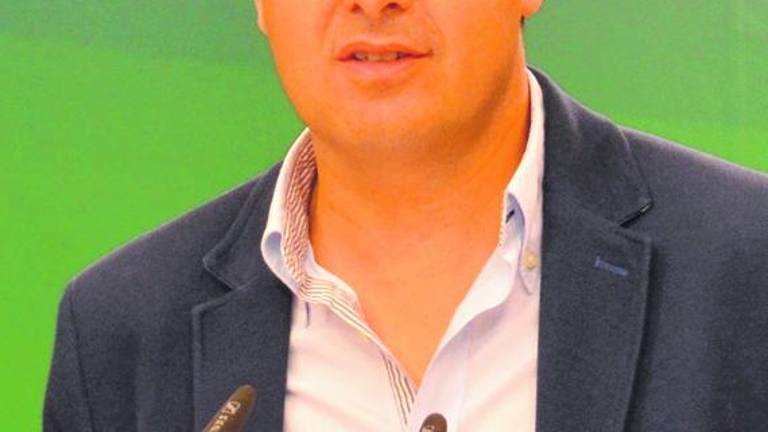Susana Díaz afirma que nadie dará un cheque en blanco al Partido Popular Susana Díaz afirma que nadie dará un cheque en blanco al Partido Popular