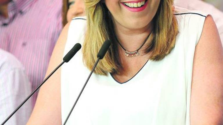 Susana Díaz afirma que nadie dará un cheque en blanco al Partido Popular Susana Díaz afirma que nadie dará un cheque en blanco al Partido Popular