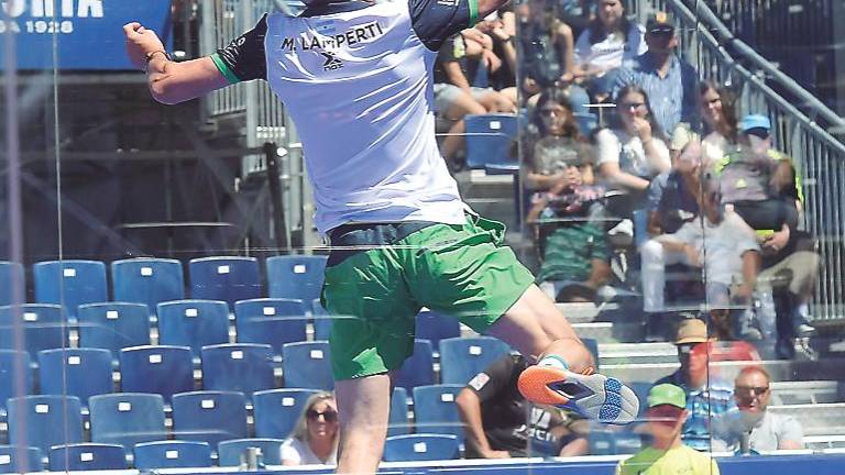 Capra y Lamperti imponen su juego psicológico para vencer a Ruiz y Rico Capra y Lamperti imponen su juego psicológico para vencer a Ruiz y Rico