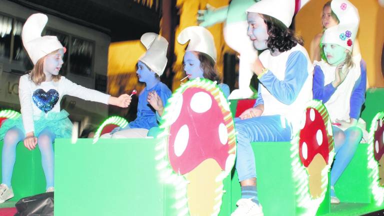 Música, color e ilusión abren once intensos días de feria Música, color e ilusión abren once intensos días de feria