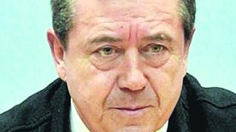 El alcalde pide una cita a Moreno Bonilla