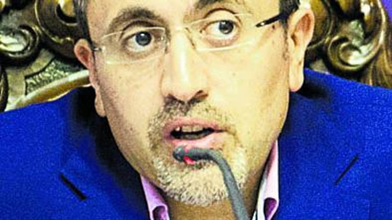Cinco “alcaldes” para sustituir a Javier Márquez en agosto Cinco “alcaldes” para sustituir a Javier Márquez en agosto