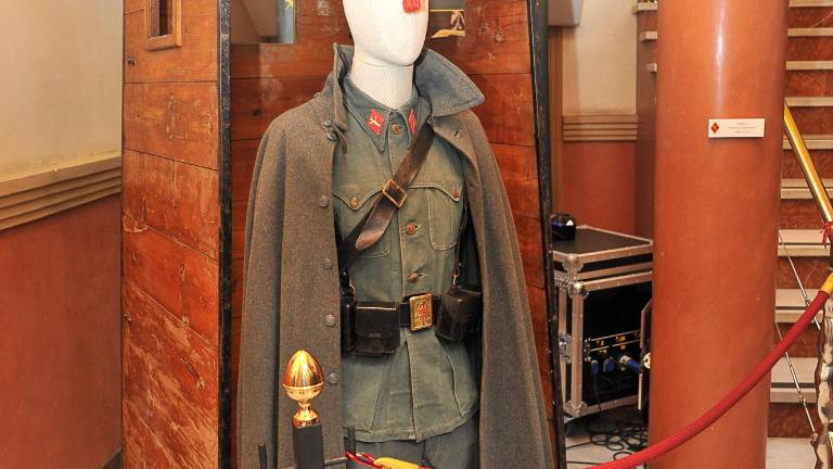 Un recorrido por la historia del uniforme Un recorrido por la historia del uniforme