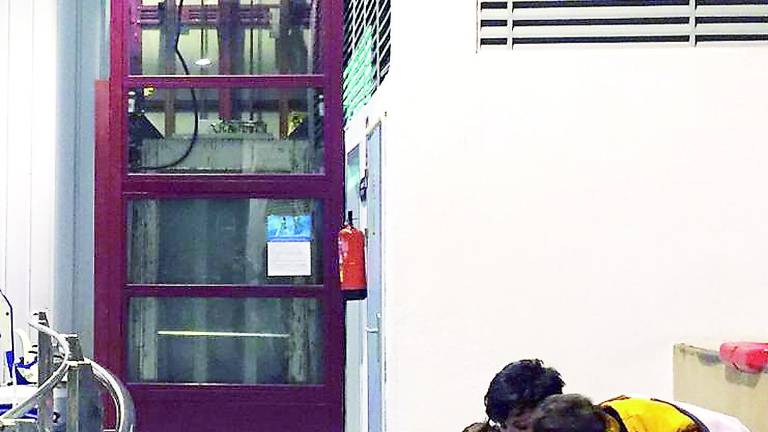 El ascensor de la piscina de la Salobreja se da por perdido El ascensor de la piscina de la Salobreja se da por perdido