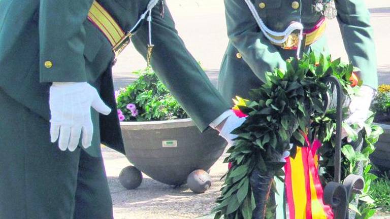 Muestra de orgullo español en la Academia de Baeza Muestra de orgullo español en la Academia de Baeza