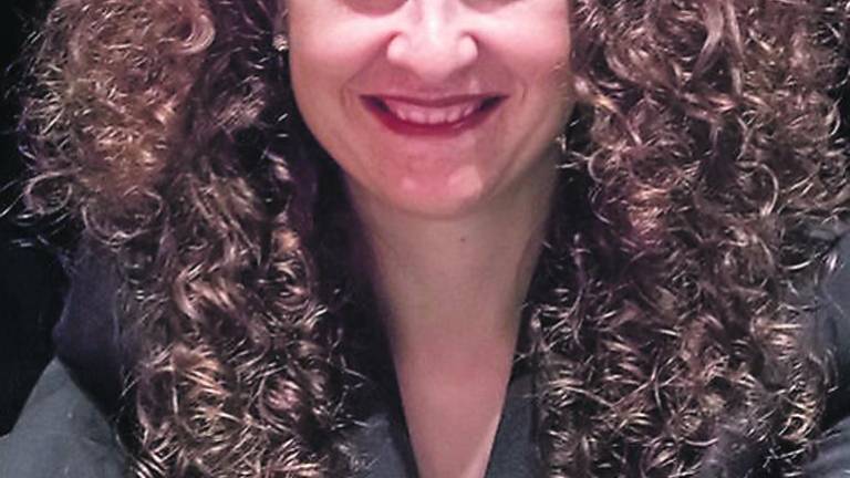 La joven Lucía Marín alcanza grandes metas de la dirección La joven Lucía Marín alcanza grandes metas de la dirección