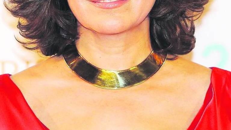 Isabel Gemio: Una de las presentadoras más populares de radio y televisión Isabel Gemio: Una de las presentadoras más populares de radio y televisión