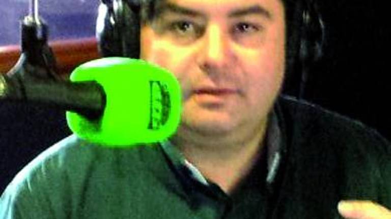 Ramón Charriel: Une su pasión por los toros y la radio en Onda Cero Linares Ramón Charriel: Une su pasión por los toros y la radio en Onda Cero Linares