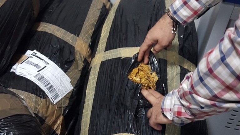 Detienen en Jaén a cuatro personas y se incauta de más de quinientos kilos de tabaco de contrabando