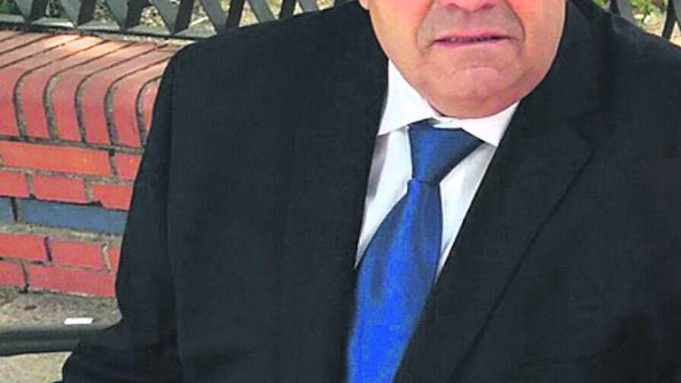 “Un padre excepcional, gran enamorado de Martos y de su Morenita” “Un padre excepcional, gran enamorado de Martos y de su Morenita”