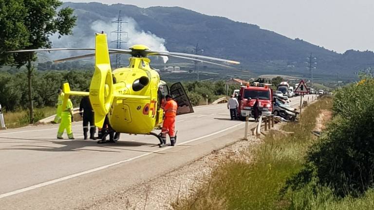 Cortada la N-322 por un accidente