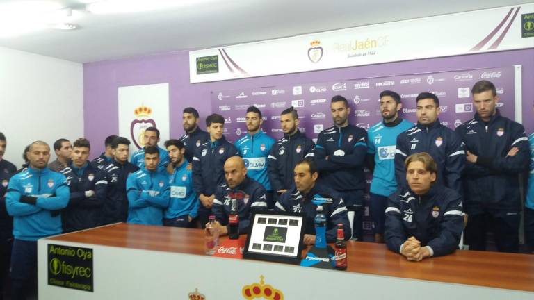 La plantilla exige soluciones para que el Real Jaén no desaparezca La plantilla exige soluciones para que el Real Jaén no desaparezca