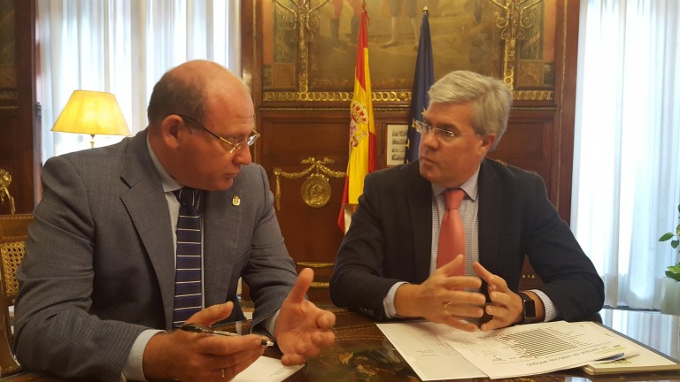 PSOE critica la firma de “otro préstamo que hunde más aún” la ciudad