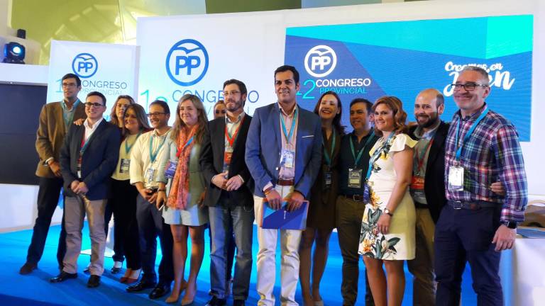Requena promete ser el presidente “de todos” Requena promete ser el presidente “de todos”