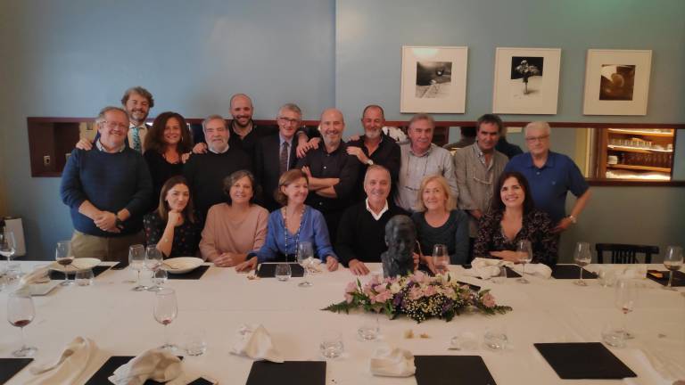 Martín Benítez, homenajeado por sus tertulianos de radio Martín Benítez, homenajeado por sus tertulianos de radio