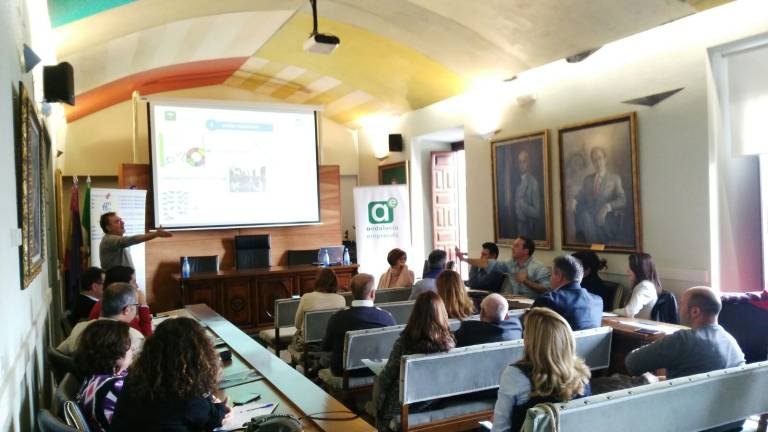 Un plan para revitalización de espacios productivos Un plan para revitalización de espacios productivos