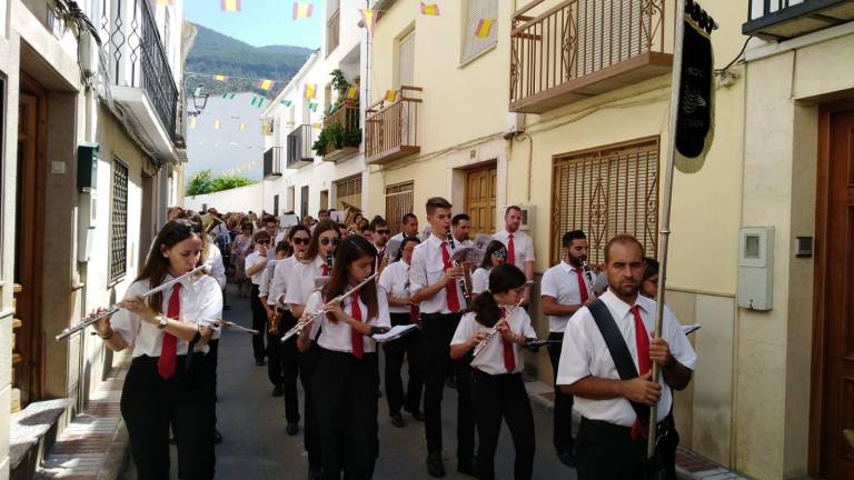 El comienzo de unas fiestas conocidas en toda Mágina El comienzo de unas fiestas conocidas en toda Mágina
