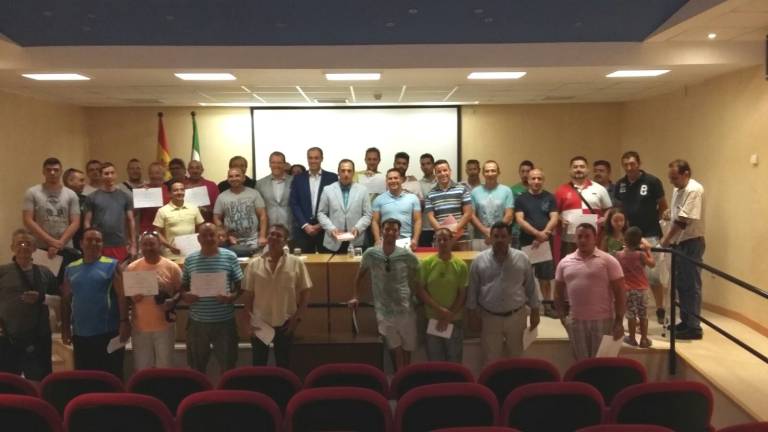 Desempleados de El Valle obtienen la Tarjeta Profesional de la Construcción Desempleados de El Valle obtienen la Tarjeta Profesional de la Construcción
