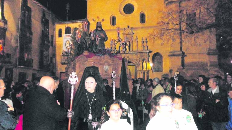 “El Huerto” acorta su procesión “El Huerto” acorta su procesión