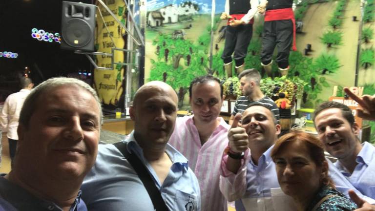 Encuentro de primos en la Feria de Arjona Encuentro de primos en la Feria de Arjona