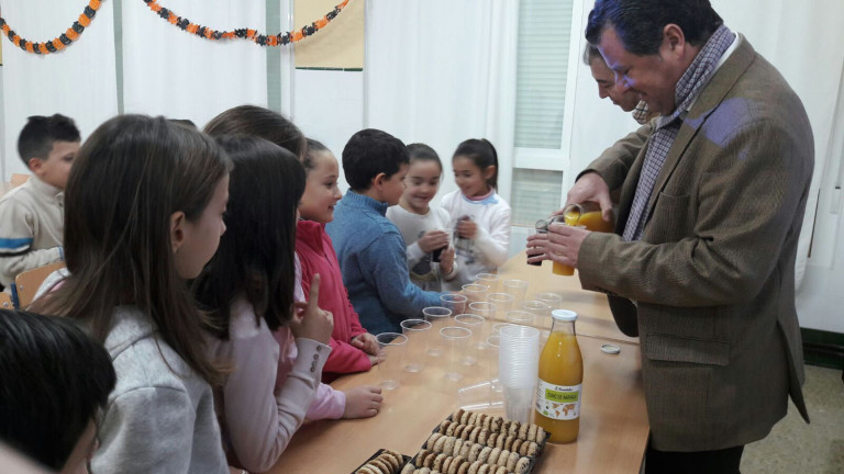 Unos 800 escolares saborean los productos Degusta Jaén