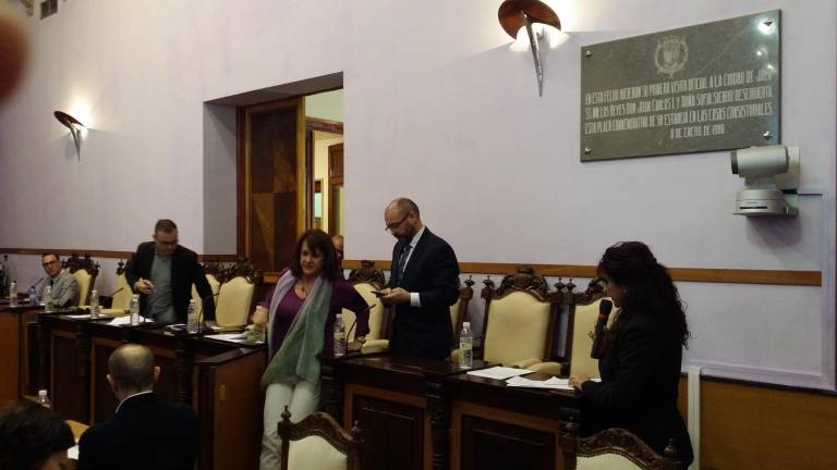 Un pleno sobre la mujer para negar que exista la desigualdad Un pleno sobre la mujer para negar que exista la desigualdad